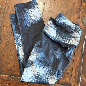 Athleta leggings  Electro Sonar Capri